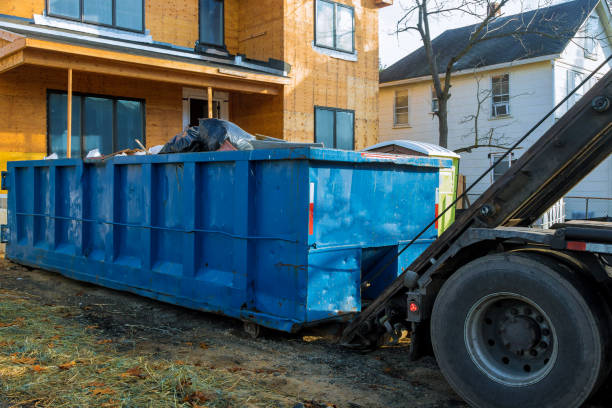 Best Construction Debris Removal  in Fredonia, KS